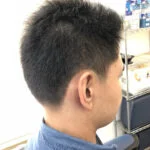 あまり薄く刈り上げない ビジネスライクなショートスタイル