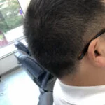 自然な厚みのフェード(刈り上げ)のフォワードスタイル