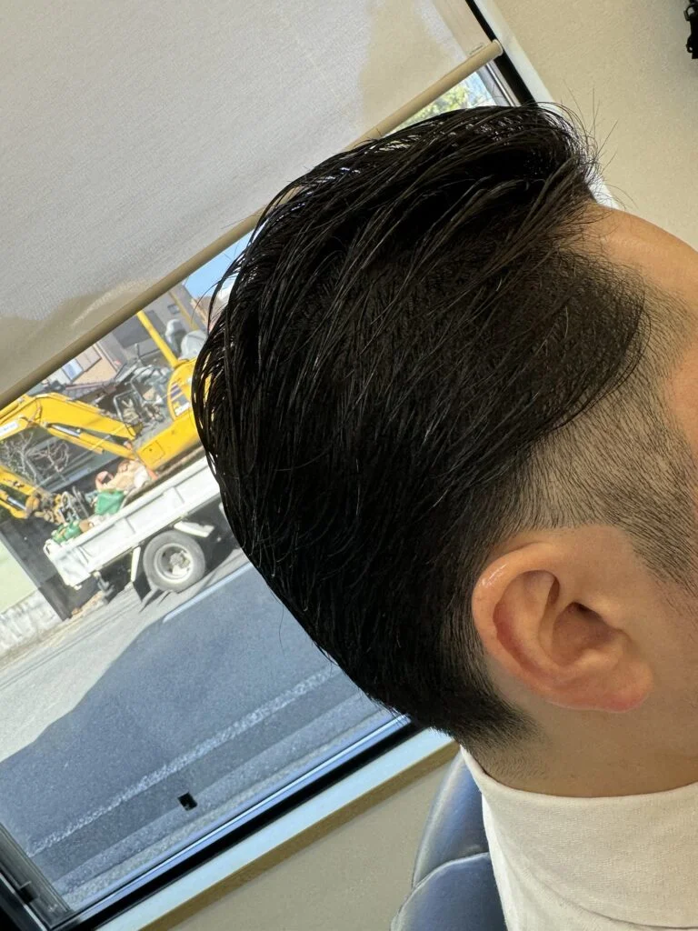 ビジネスライクなツーブロックスタイル | カットスペース・K ｰ BARBER